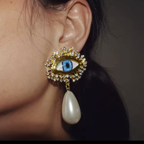 Gaze Luxury Evil Eye Pearl Drop Earrings - Picture 1 of 6